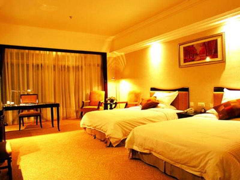 Country Garden Holiday Islands Hotel Guangzhou Room photo